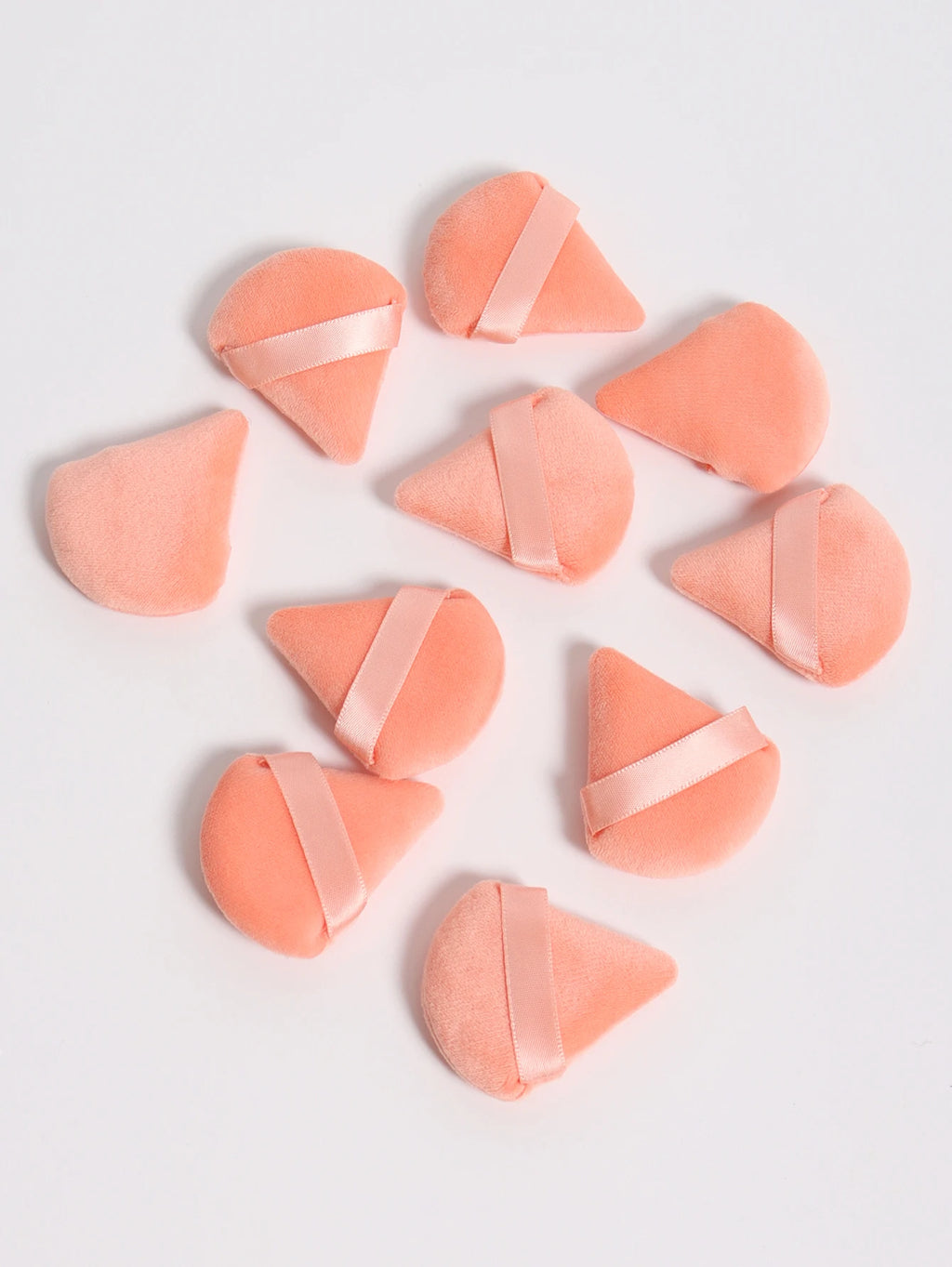 Mini Triangular Powder Puff 40-80Pcs, Apply Loose Powder by Gently Pressing It onto the Face to Achieve a Setting Effect