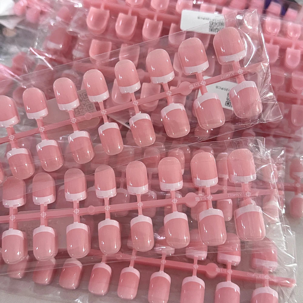 120Pcs Nude Pink Short Square French Fake Nails Full Cover White French Press on Nails Acrylic Glossy Wearable Women False Nails