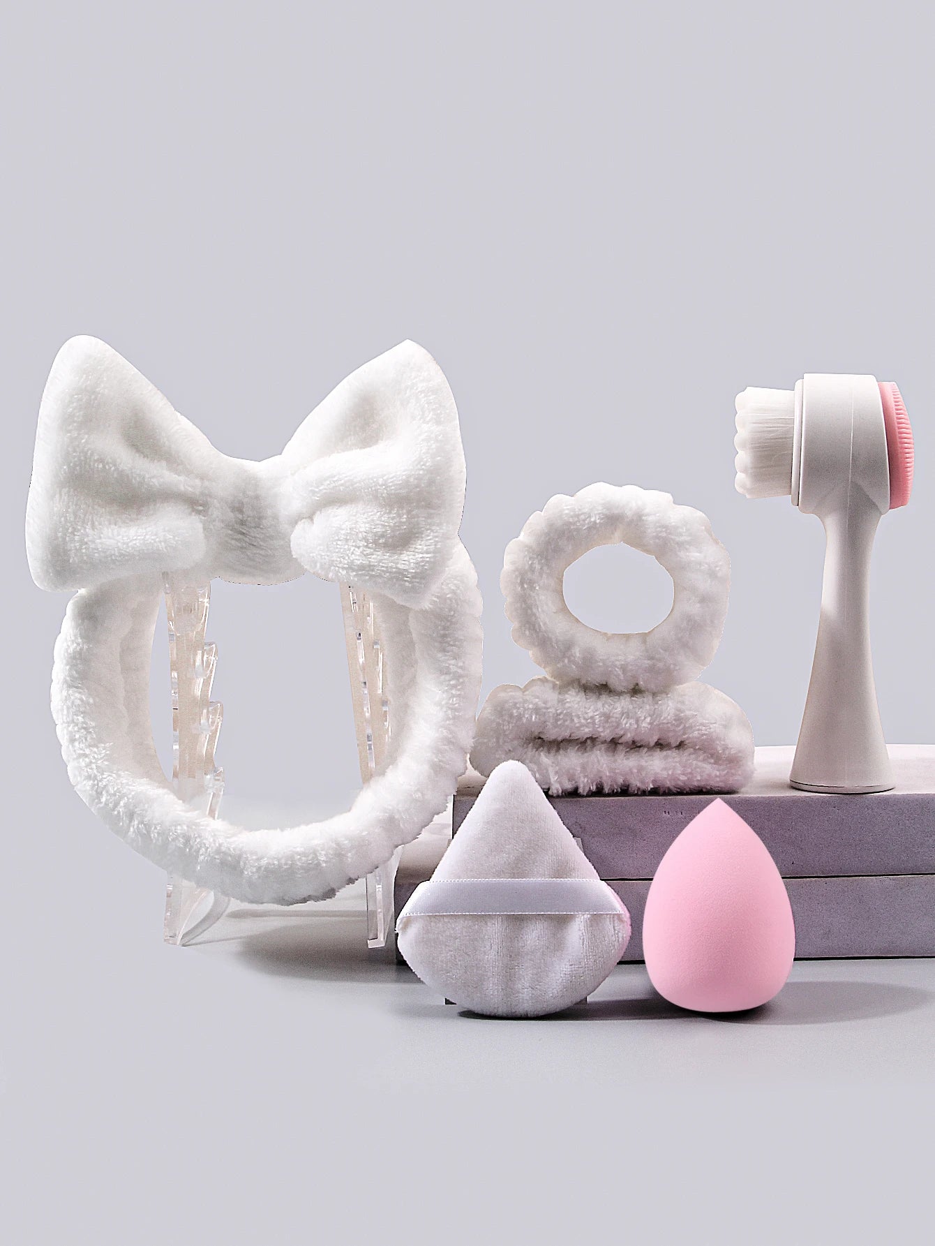 6PCS Super Practical makeup Powder puff Cleansing Set: Soft hair band, wrist band, face brush + Fine sponge egg powder puff