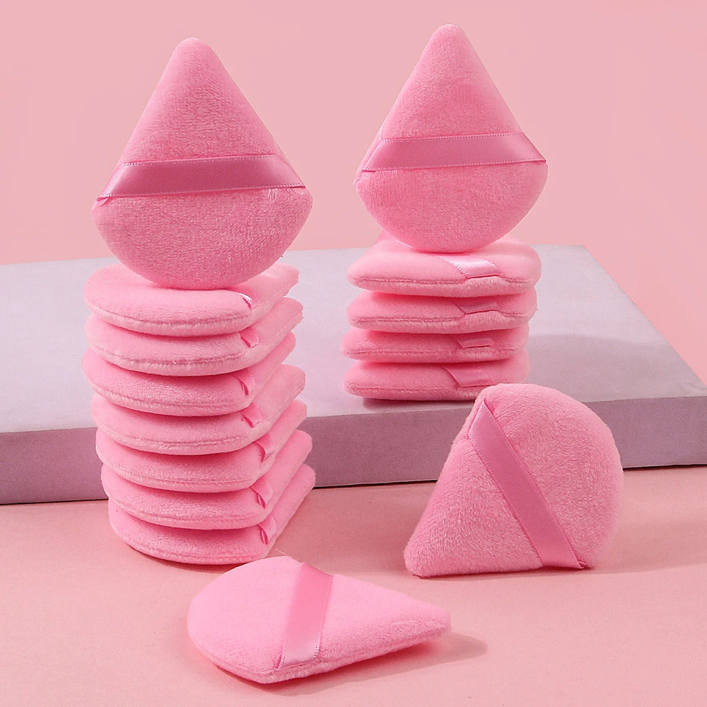 15-piece pink triangular makeup sponge powder puff, both dry and wet, a professional facial makeup tool that fits well