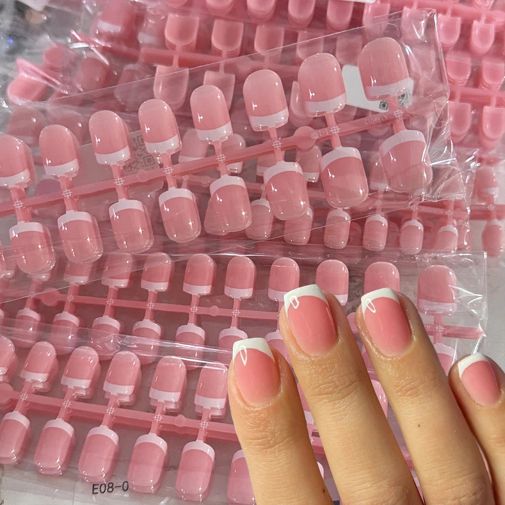 120Pcs Nude Pink Short Square French Fake Nails Full Cover White French Press on Nails Acrylic Glossy Wearable Women False Nails